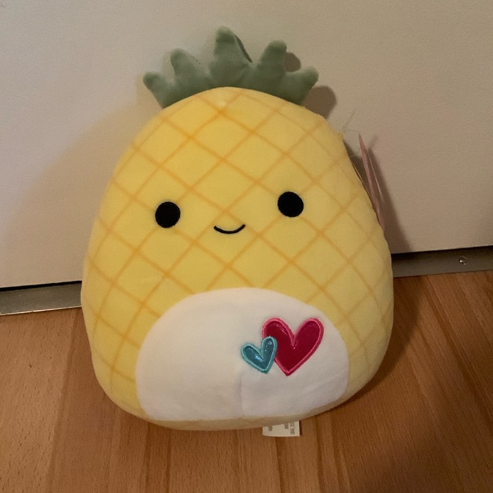 Valentines Maui 8” Squishmallow